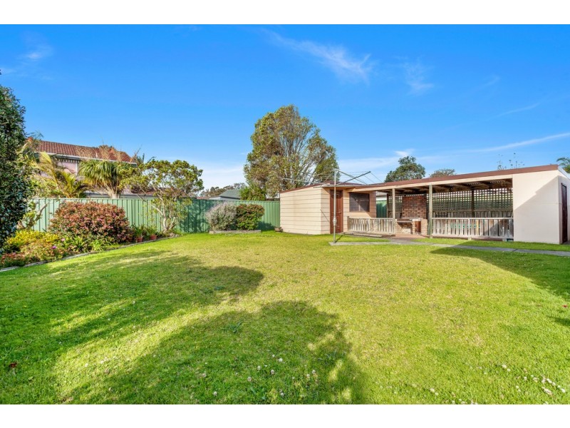 17 Brigadoon Circuit, Oak Flats NSW 2529