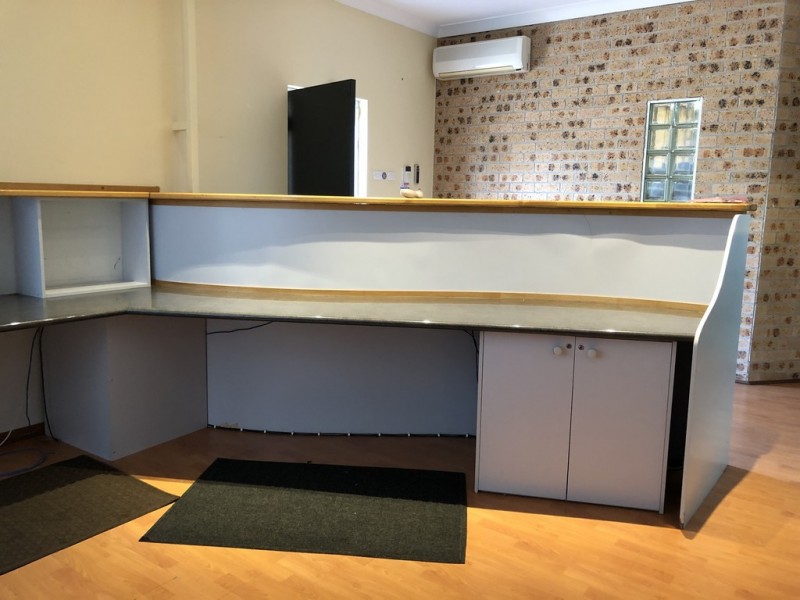 2/2 Commerce Drive, Lake Illawarra NSW 2528