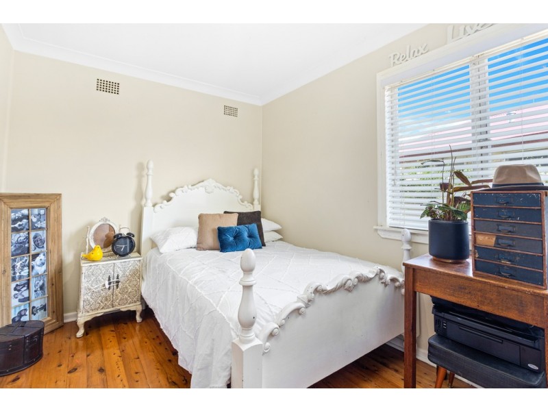 5 Trumper Street, Warilla NSW 2528