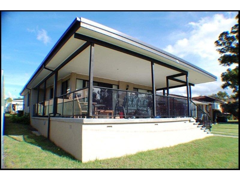 209 Reddall Pde, Mount Warrigal NSW 2528
