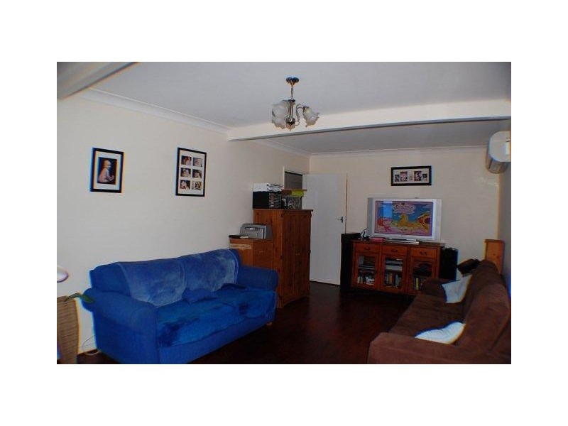 209 Reddall Pde, Mount Warrigal NSW 2528