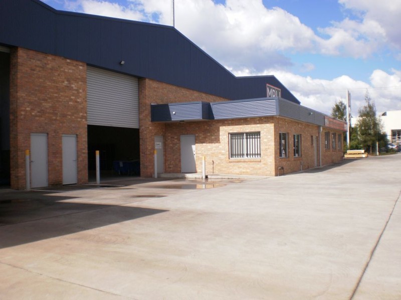 6-8 Industrial Rd, Unanderra NSW 2526