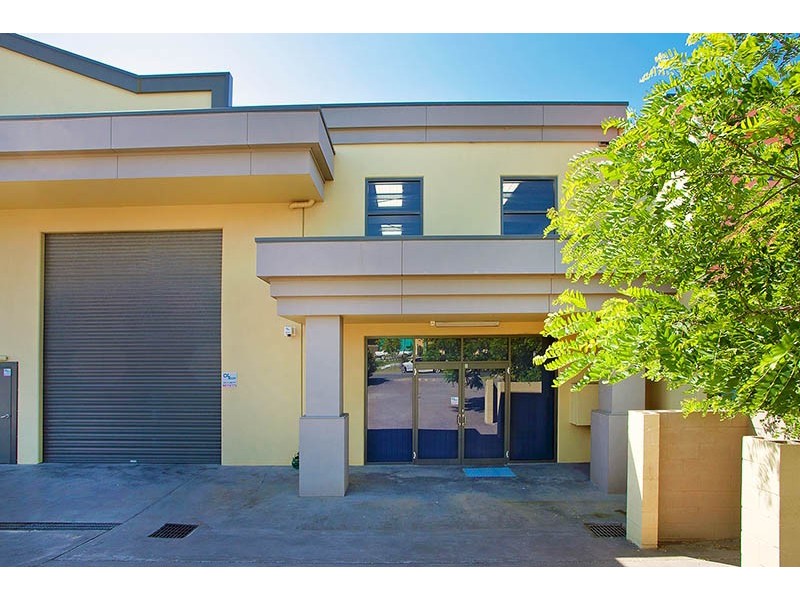 2/28 Durgadin Dr, Albion Park Rail NSW 2527