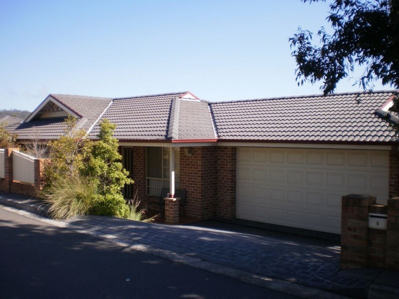 5 Reynolds Lane, Oak Flats NSW 2529