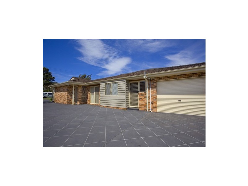 1/51 Theodore Street, Oak Flats NSW 2529