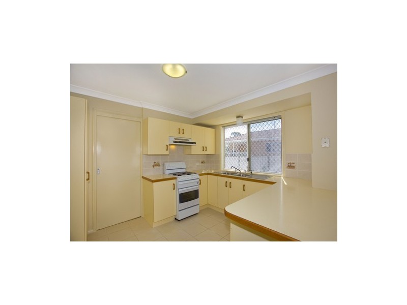 1/51 Theodore Street, Oak Flats NSW 2529