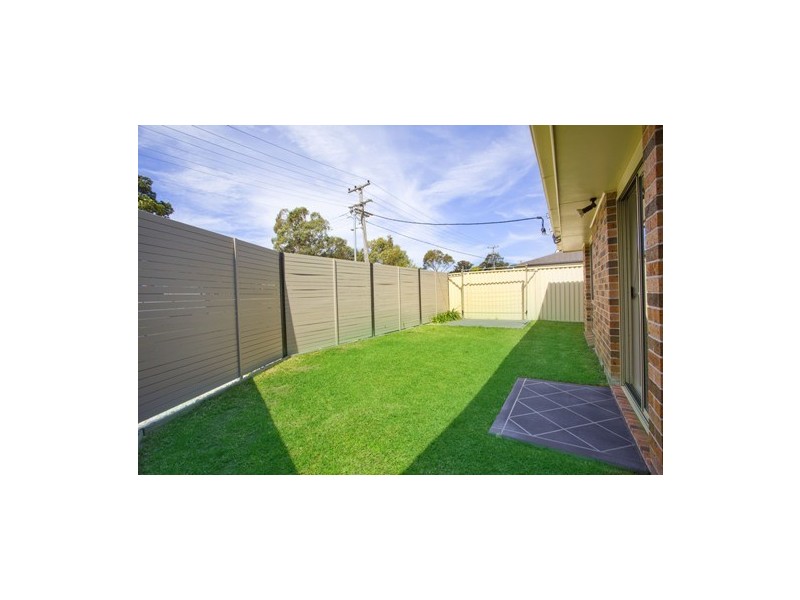 1/51 Theodore Street, Oak Flats NSW 2529