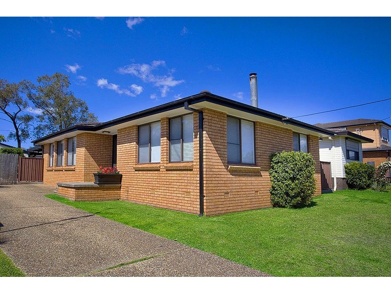 12 Jeffcoat Street, Albion Park NSW 2527