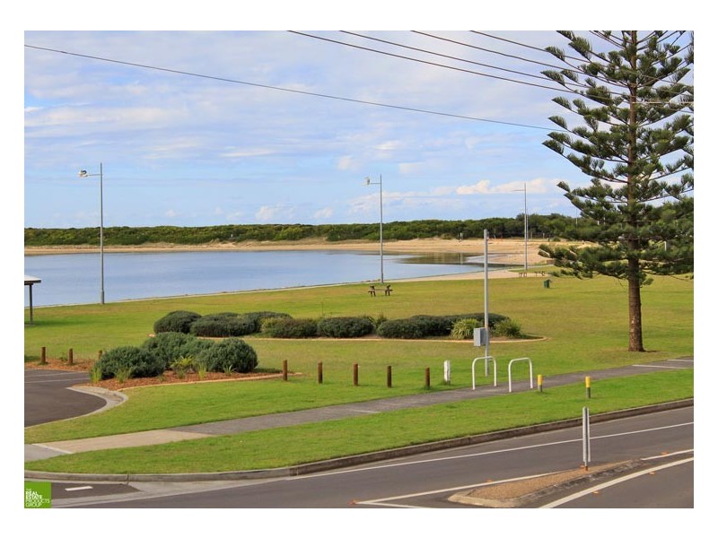 4/37 Reddall Parade, Lake Illawarra NSW 2528