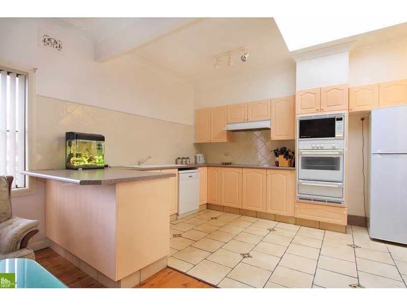 4/37 Reddall Parade, Lake Illawarra NSW 2528