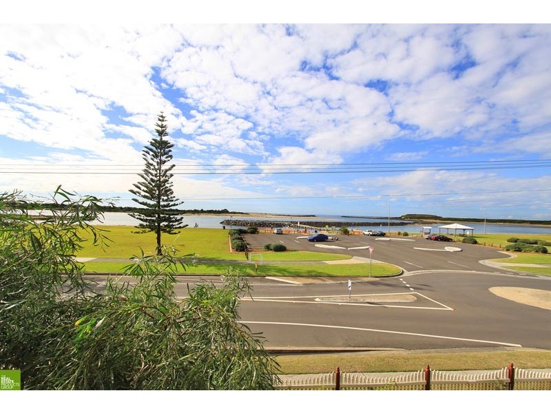 4/37 Reddall Parade, Lake Illawarra NSW 2528