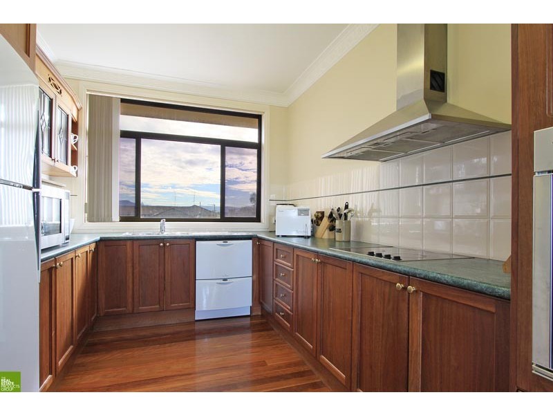4/37 Reddall Parade, Lake Illawarra NSW 2528