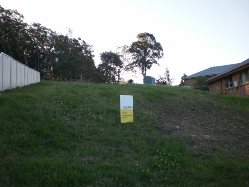 18 Campaspe Cct, Albion Park NSW 2527