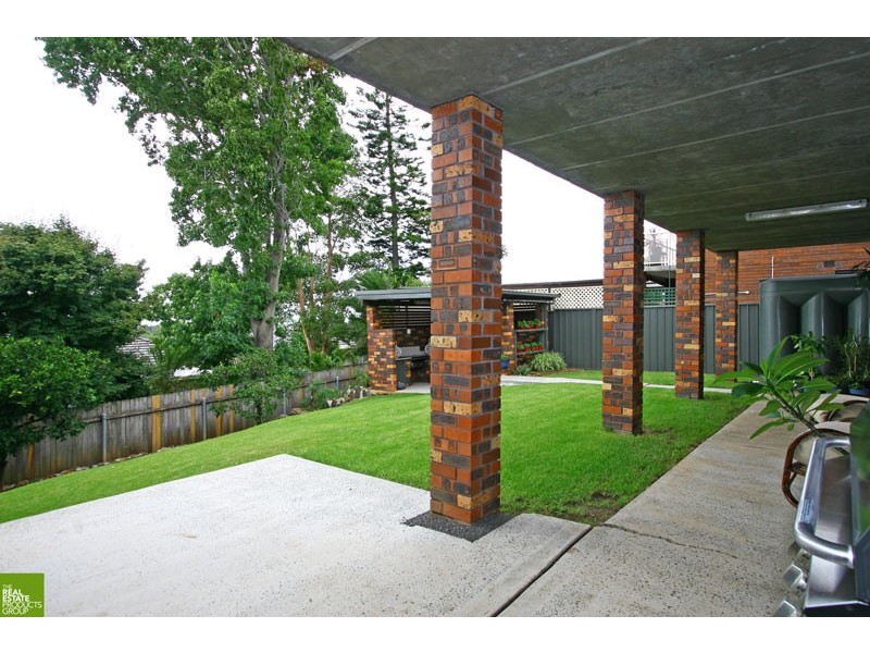 40 Cuthbert Drive, Mount Warrigal NSW 2528