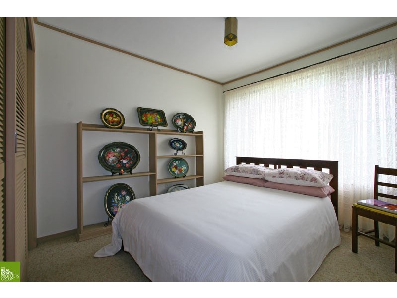 40 Cuthbert Drive, Mount Warrigal NSW 2528