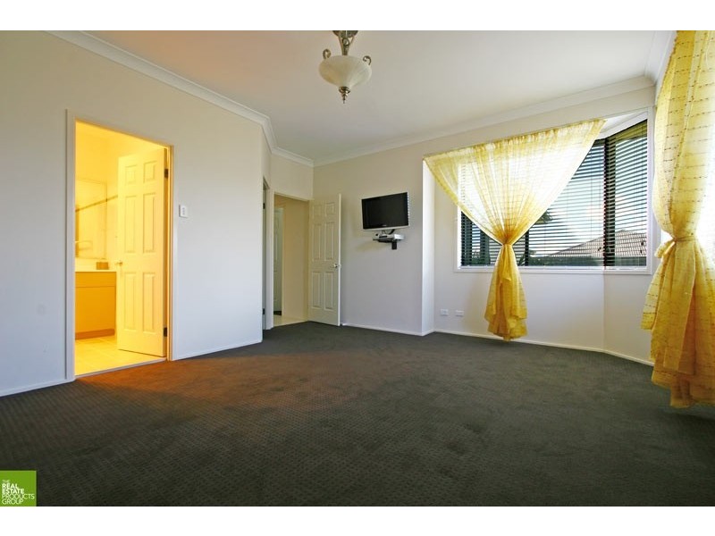 25 Waterview Avenue, Haywards Bay NSW 2530