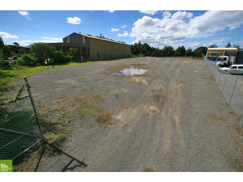 24 Rivulet Crescent, Albion Park Rail NSW 2527