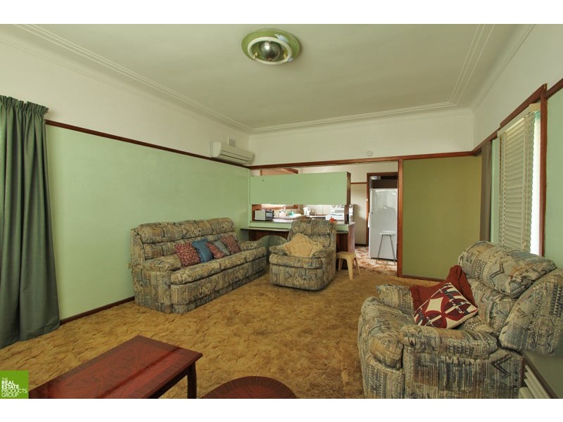 34 Bridge Avenue, Oak Flats NSW 2529