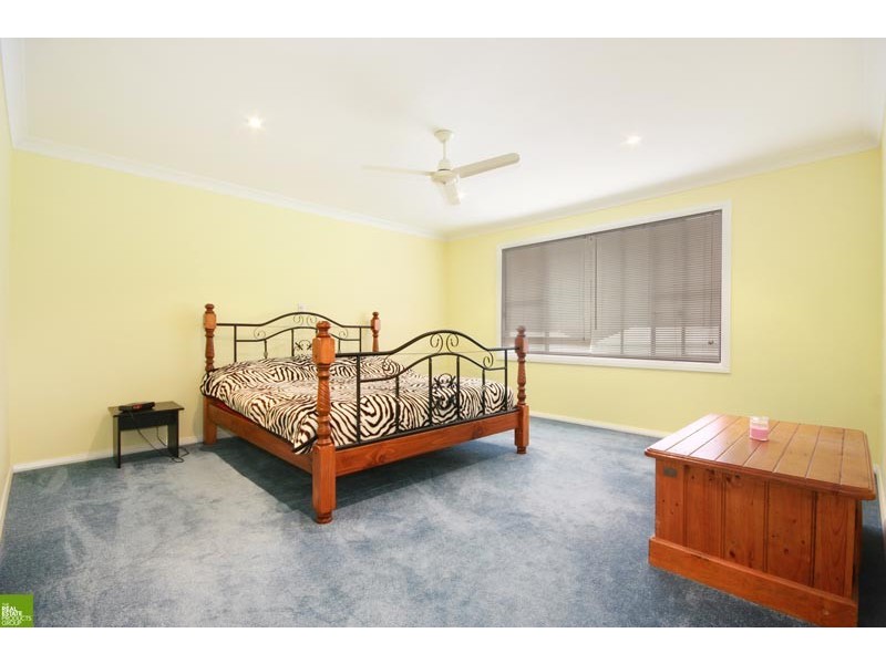 88 Lake Entrance Road, Oak Flats NSW 2529