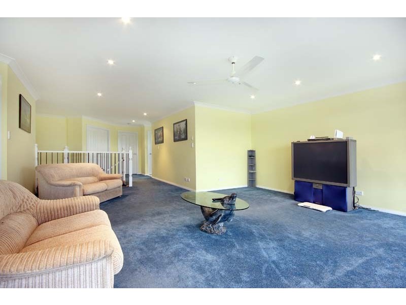 88 Lake Entrance Road, Oak Flats NSW 2529