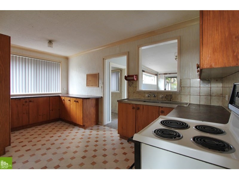 34 Malin Road, Oak Flats NSW 2529