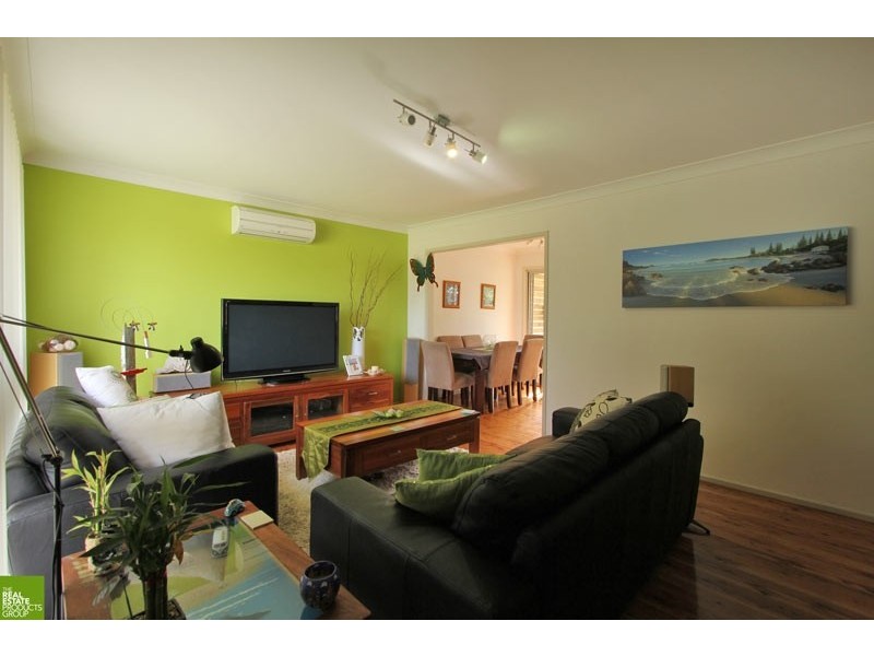 42 Nehme Avenue, Albion Park Rail NSW 2527