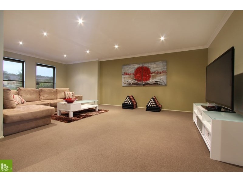 18 Melville Crescent, Shell Cove NSW 2529