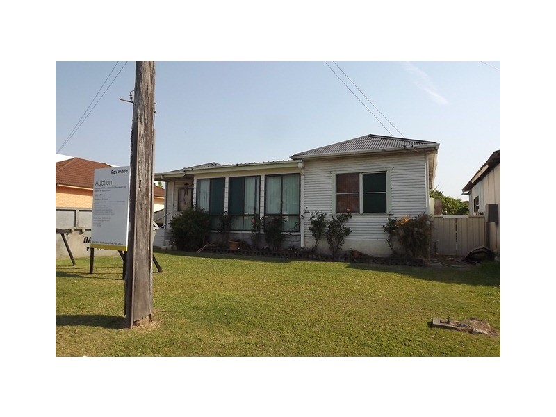 96 The Boulevarde, Oak Flats NSW 2529