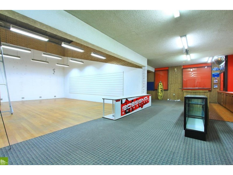 50 Central Avenue, Oak Flats NSW 2529