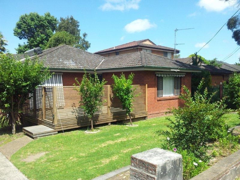 7 Ash Avenue, Albion Park Rail NSW 2527