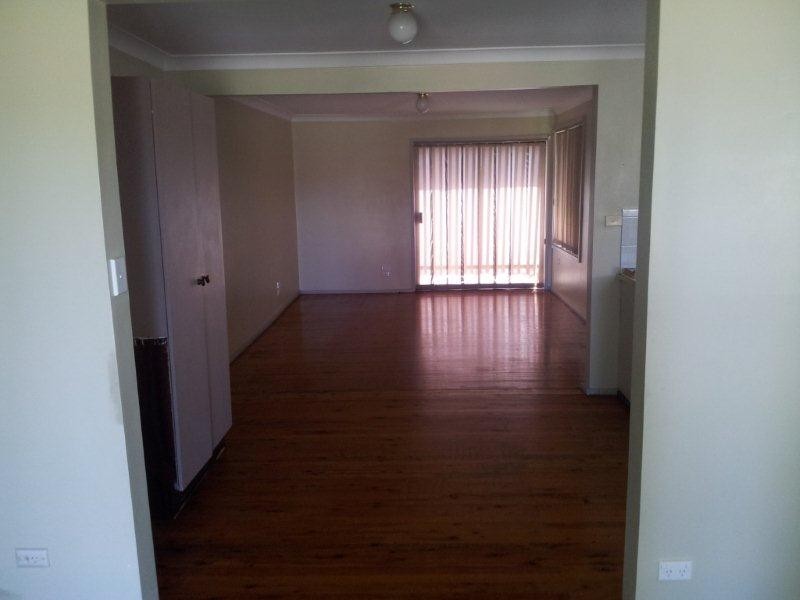 7 Ash Avenue, Albion Park Rail NSW 2527