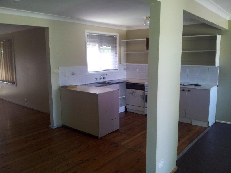 7 Ash Avenue, Albion Park Rail NSW 2527