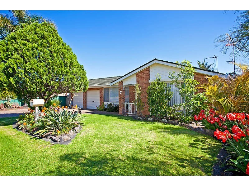 7 Forest Oak Place, Albion Park Rail NSW 2527