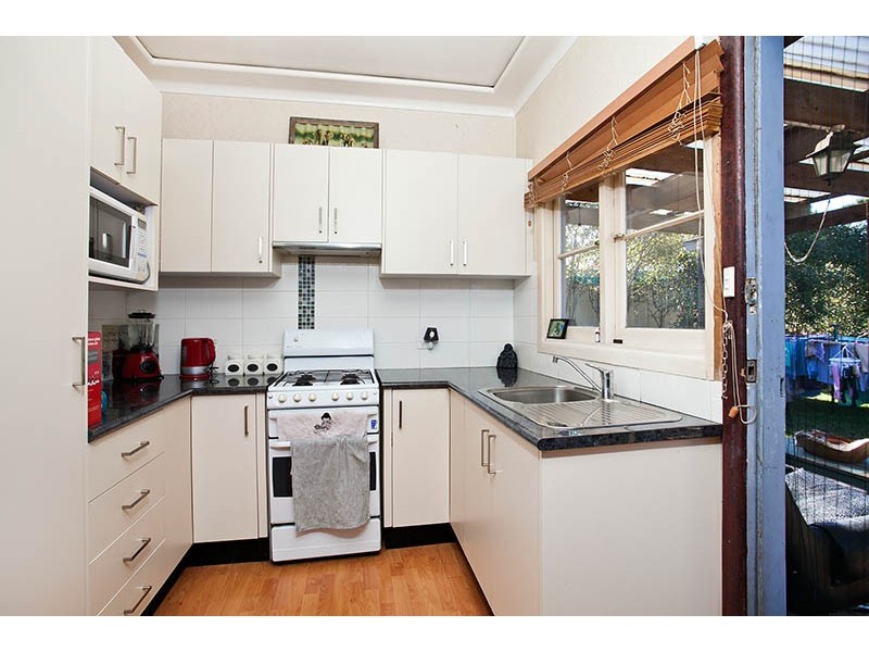 129 Princes Highway, Albion Park Rail NSW 2527