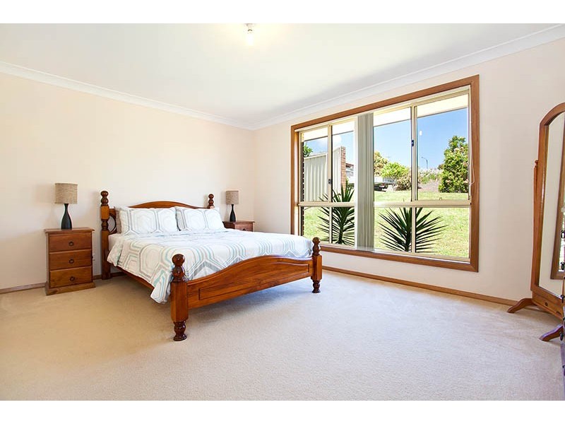 13 Moreton Place, Flinders NSW 2529