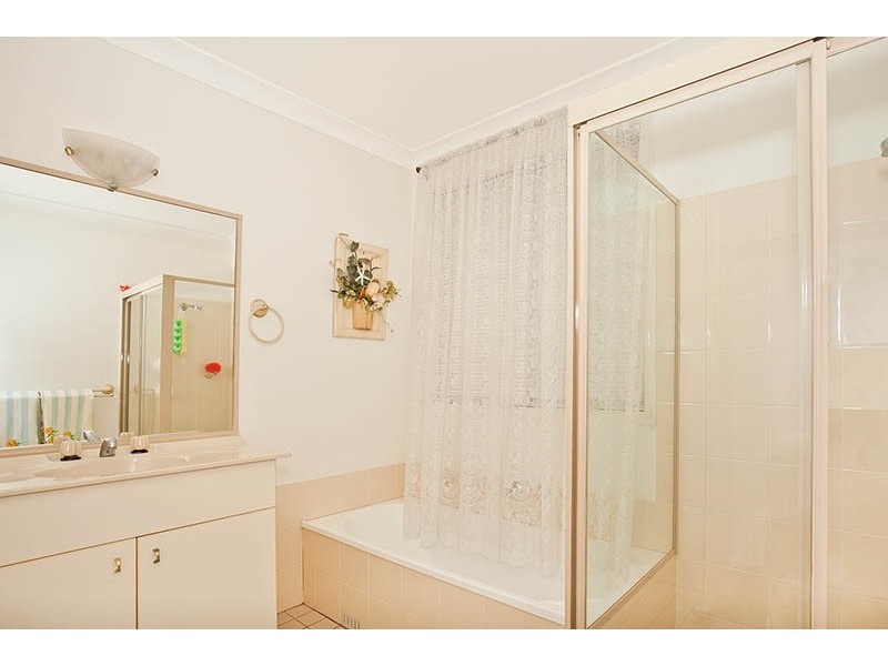 4 Rani Avenue, Shell Cove NSW 2529
