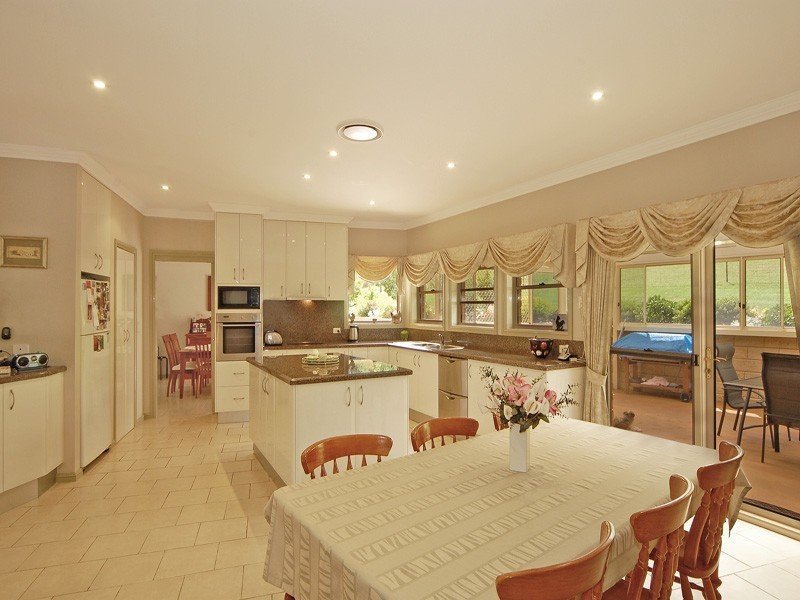 141 Daintree Drive, Albion Park NSW 2527