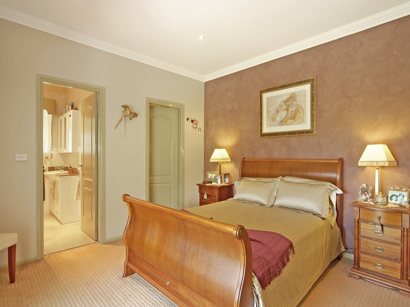 141 Daintree Drive, Albion Park NSW 2527