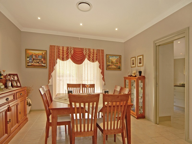 141 Daintree Drive, Albion Park NSW 2527