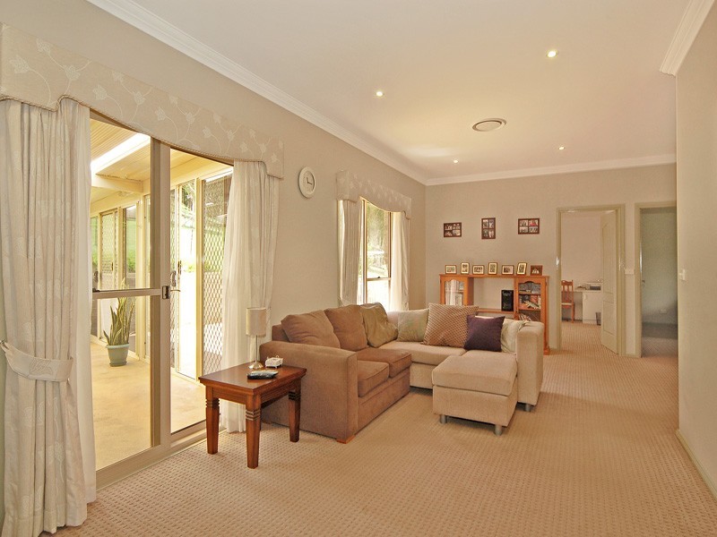 141 Daintree Drive, Albion Park NSW 2527