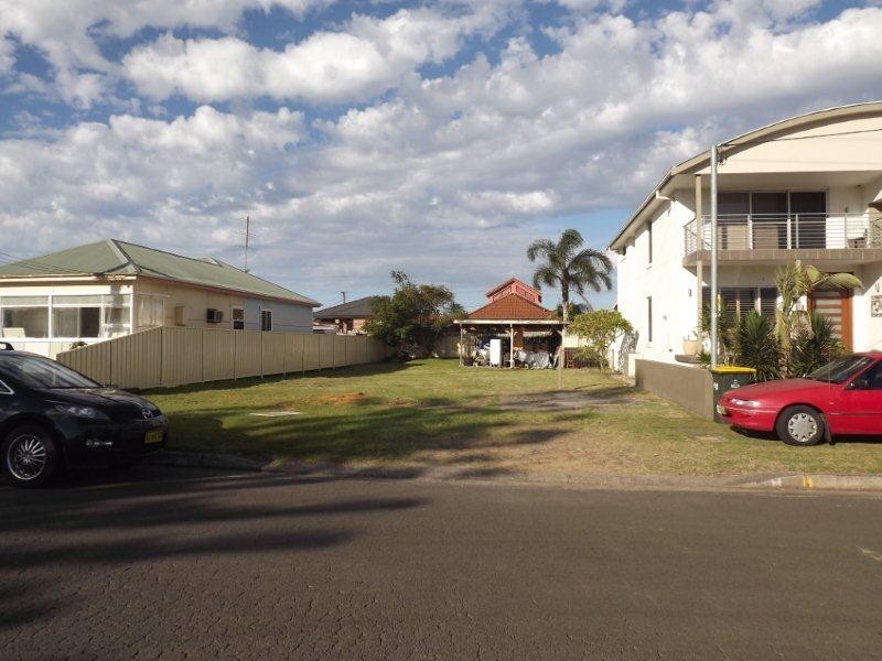 43 Oakland Avenue, Windang NSW 2528