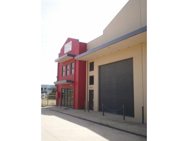 1/30 Durgadin Drive, Albion Park Rail NSW 2527