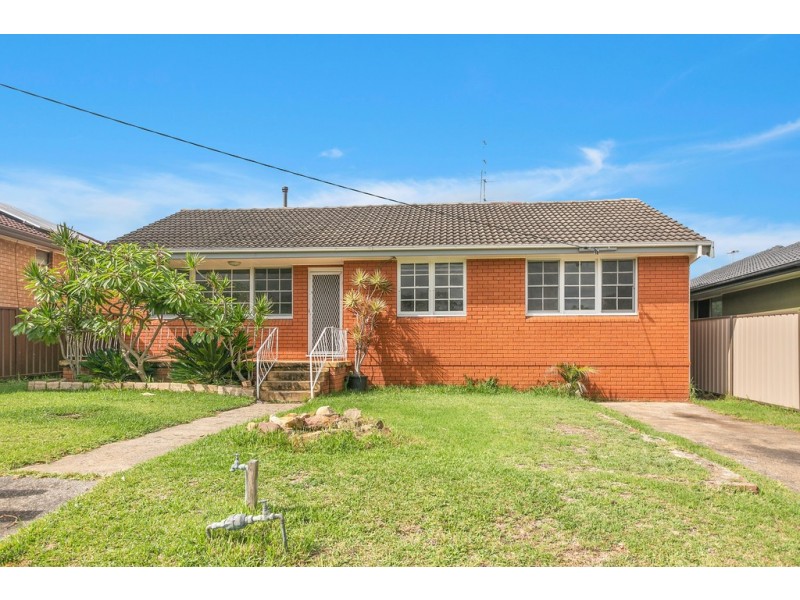 25 Roberts Avenue, Barrack Heights NSW 2528