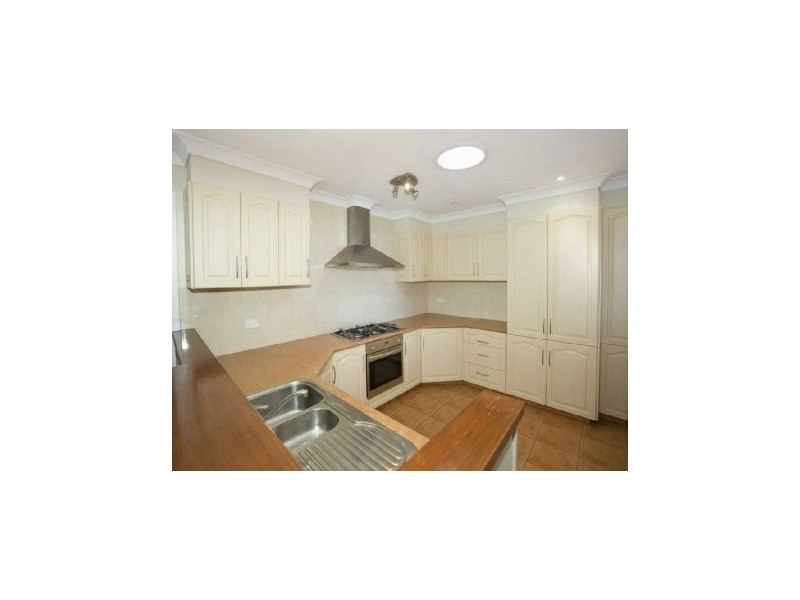 106 Central Avenue, Oak Flats NSW 2529