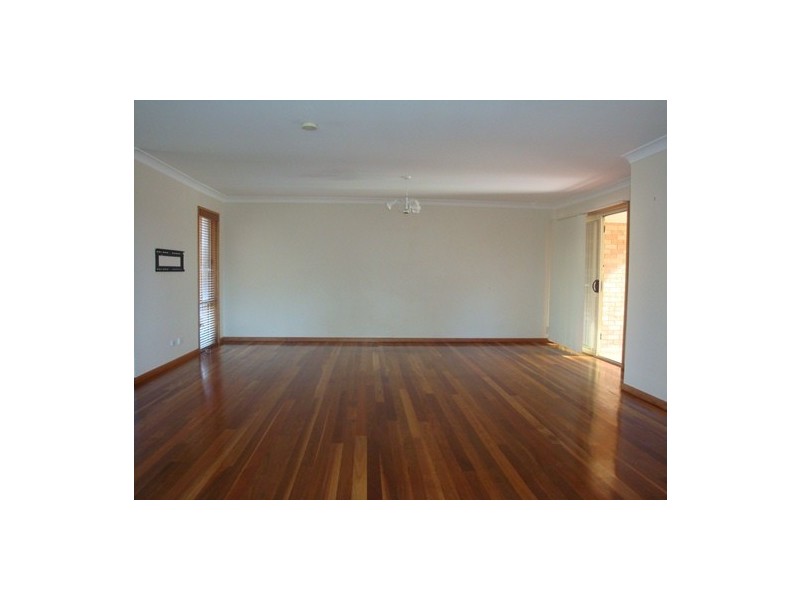 2/39 Tyrrell Street, Flinders NSW 2529