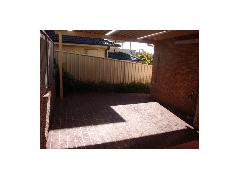 2/39 Tyrrell Street, Flinders NSW 2529