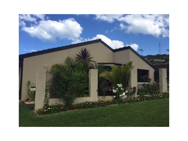13A Woodlands Drive, Barrack Heights NSW 2528