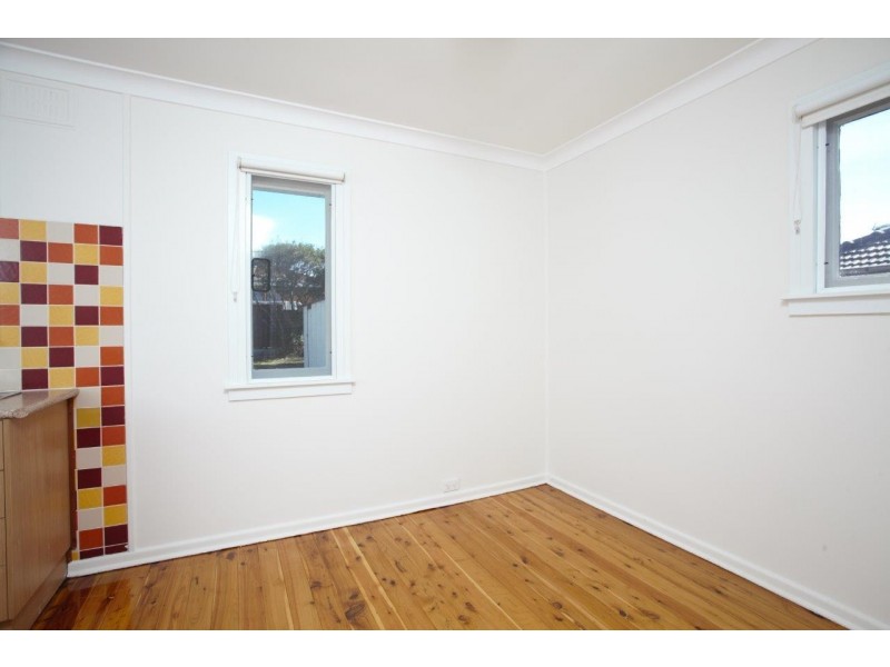 27 Trumper Street, Warilla NSW 2528
