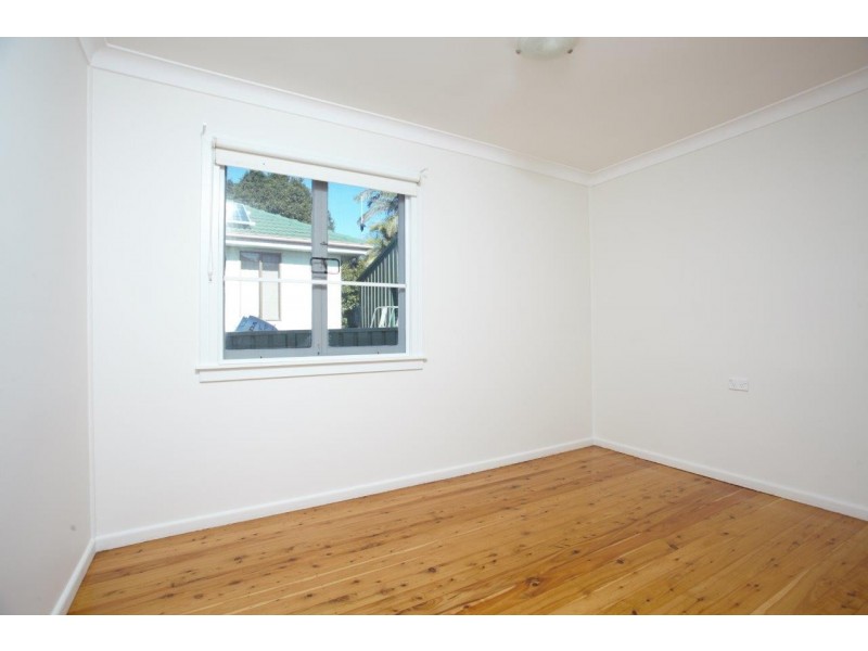 27 Trumper Street, Warilla NSW 2528