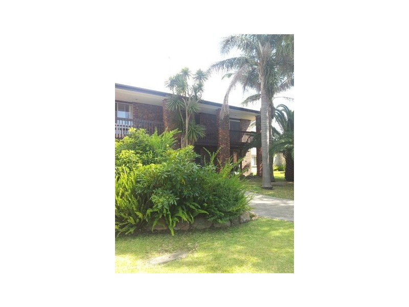 24 Ocean Beach Drive, Shellharbour NSW 2529